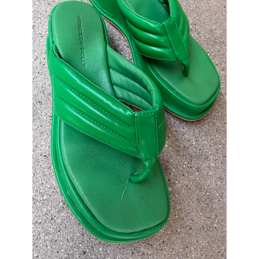 PRINCESS POLLY PLATFORM FLIP FLOPS in Green - Picture 2 of 4